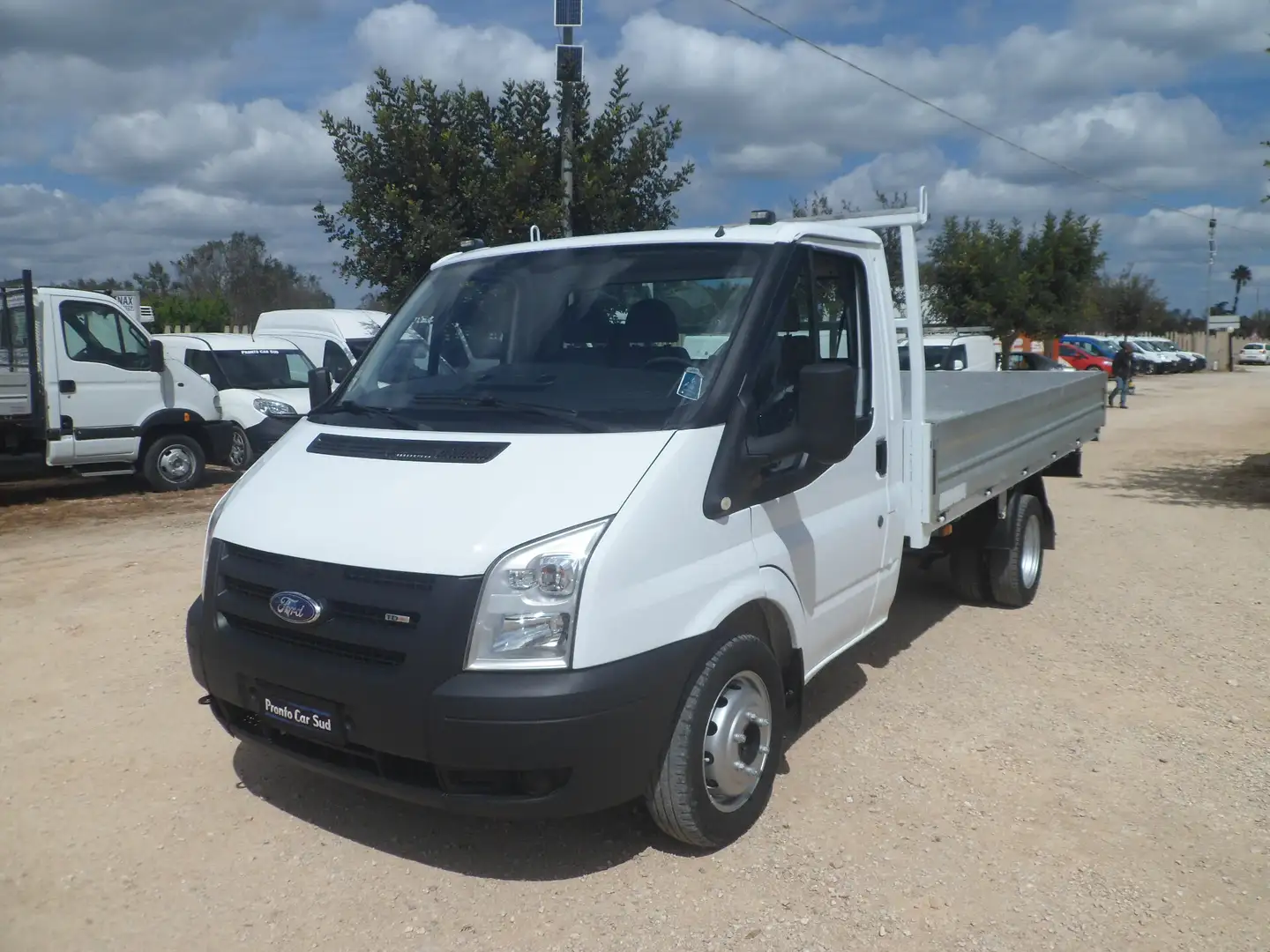 Ford Transit cassone fisso Bianco - 1