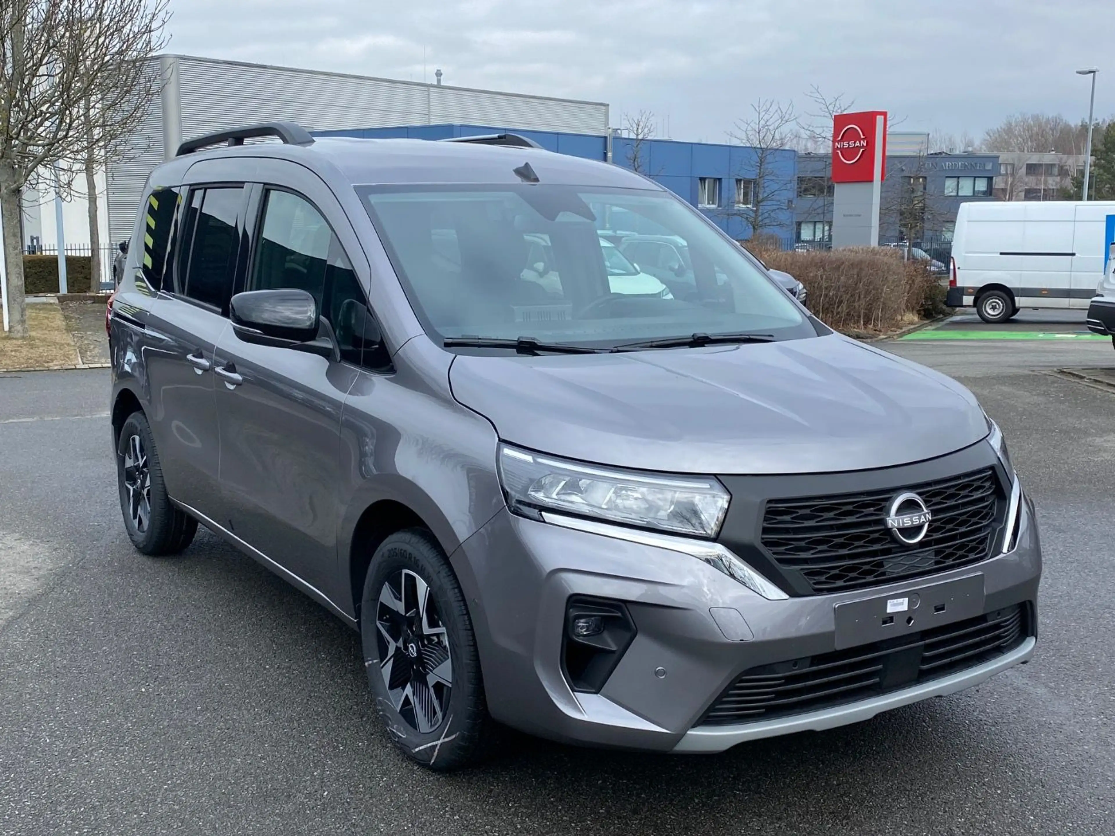 Nissan Townstar Kombi DIG-T 130 L1 Tekna Navi Kam 5Sitze — photo 7
