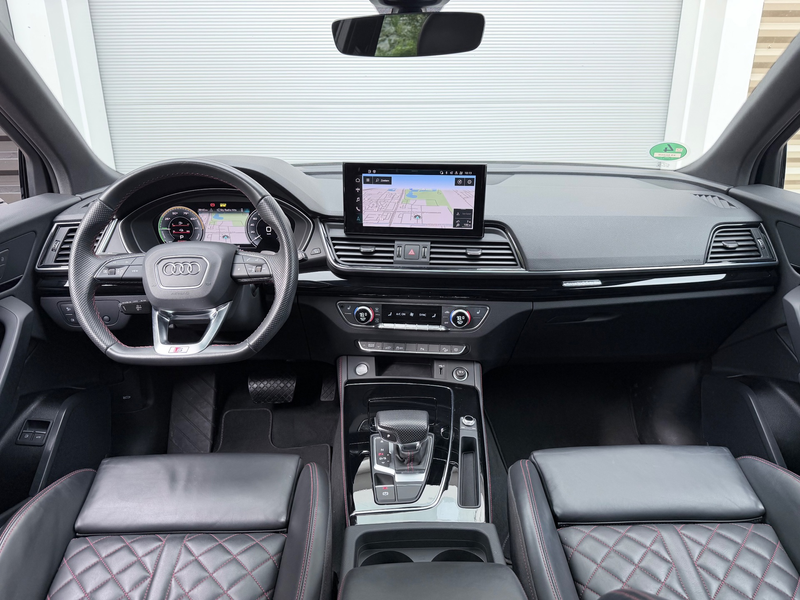 Audi Q5 Sportback 55 TFSI e S edition Competition Pano/Sfe — photo 10