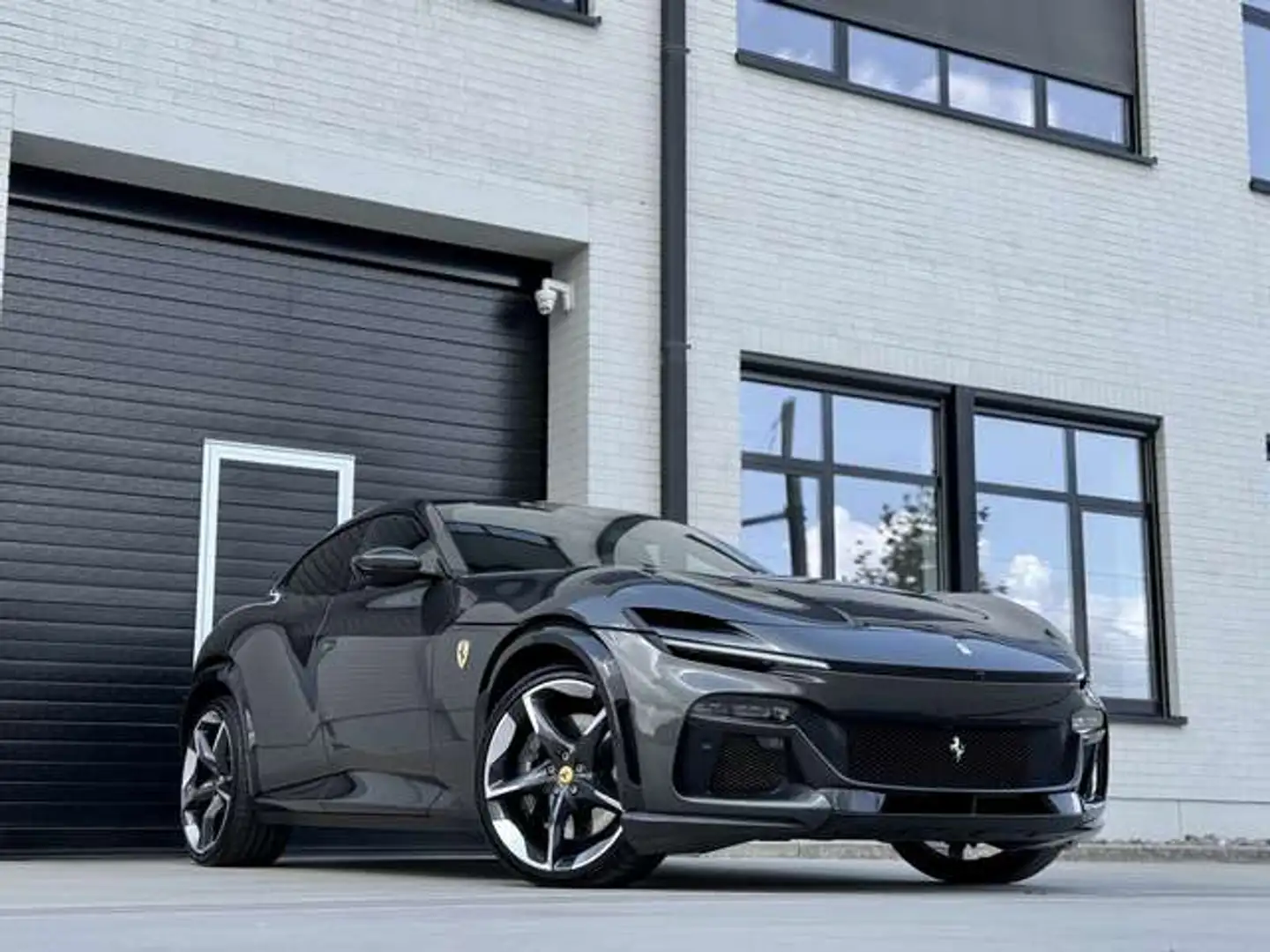 Ferrari Purosangue Purosangue 6.5i V12i "CARBON/PANO/LIFT/HISTORICAL" Grau - 1