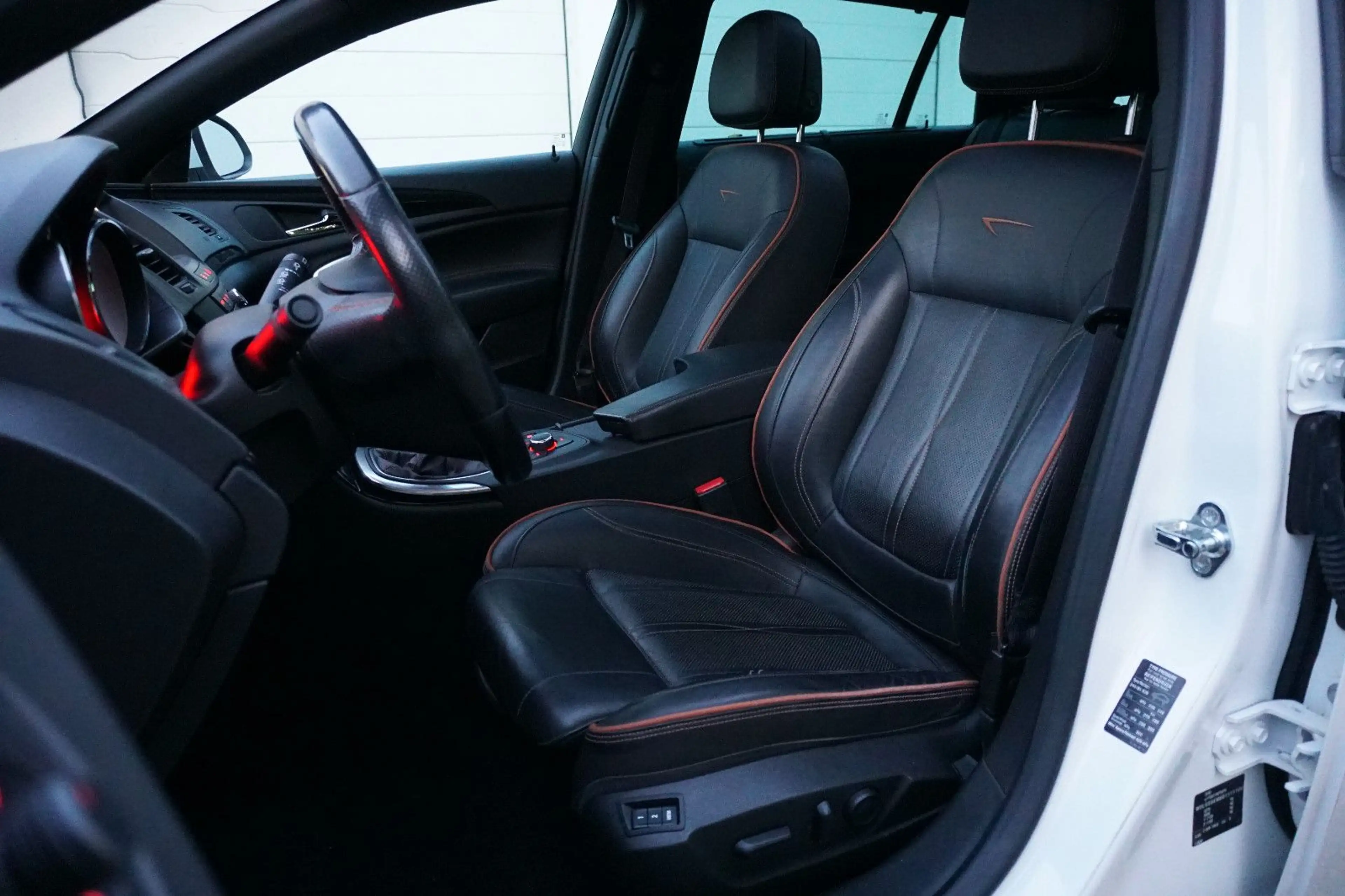 Opel Insignia A Sports Tourer Sport|OPC Line|AHK| 20" — photo 9