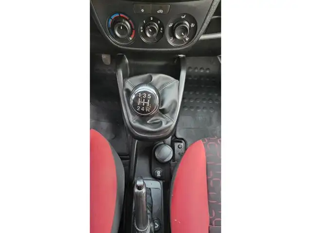 Fiat Doblo view 14