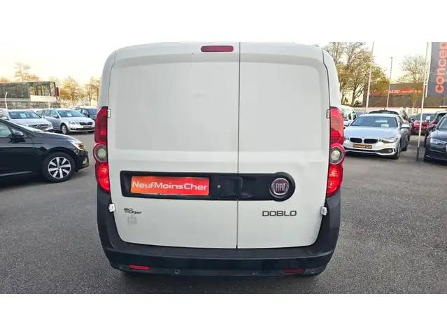 Fiat Doblo view 8
