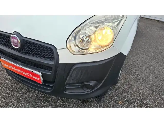 Fiat Doblo view 5