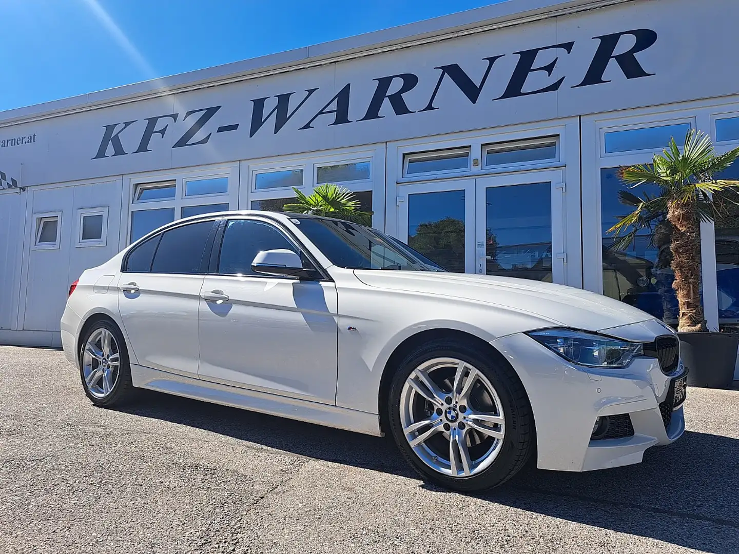 BMW 320 d M Sport Aut. *M-Paket* Weiß - 1