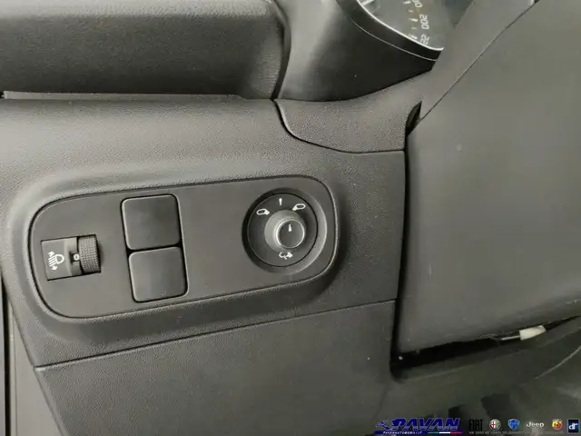 Citroen C3 view 10