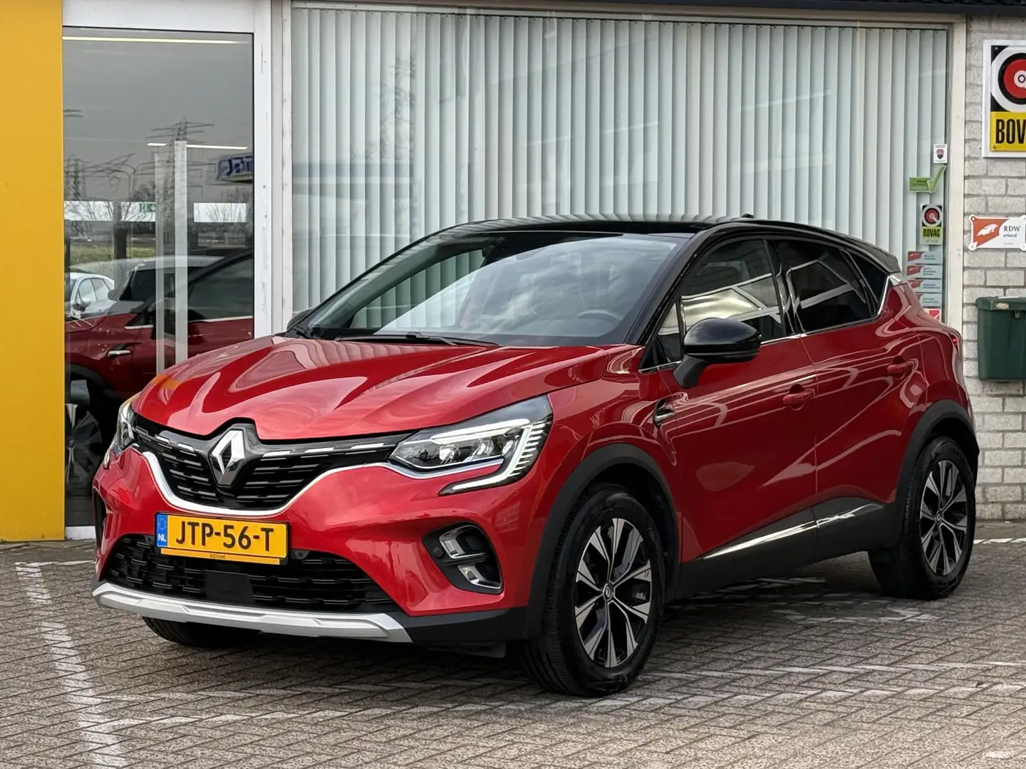 Renault Captur 1.6 E-Tech Hybrid 145 Techno | Glazen schuif- kant Rouge - 2
