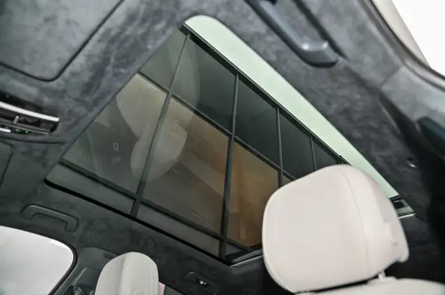 Porsche Cayenne view 15