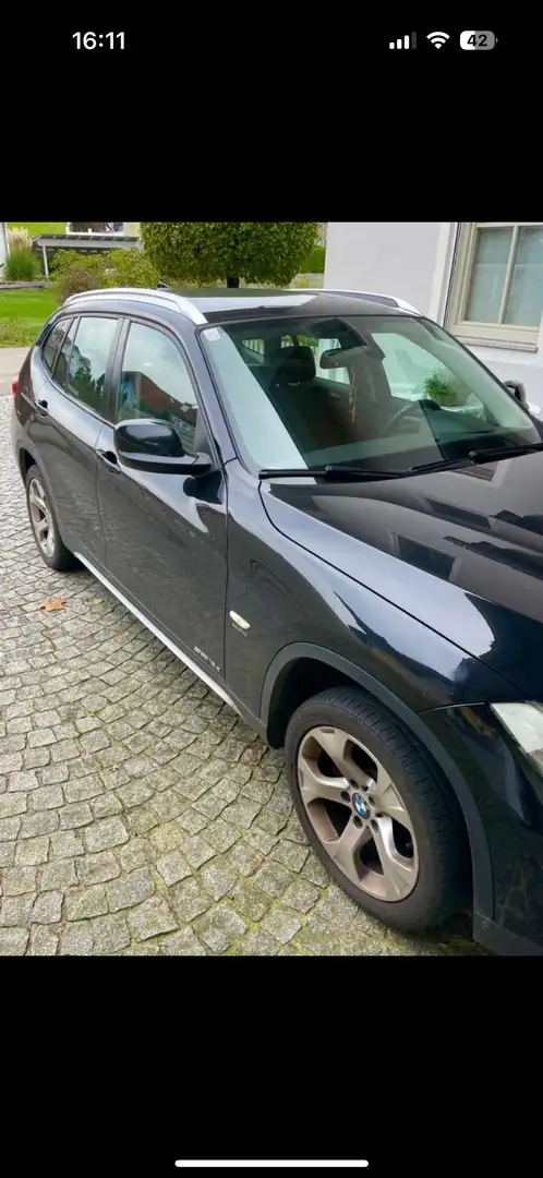 BMW X1 X1 sDrive18d Schwarz - 2