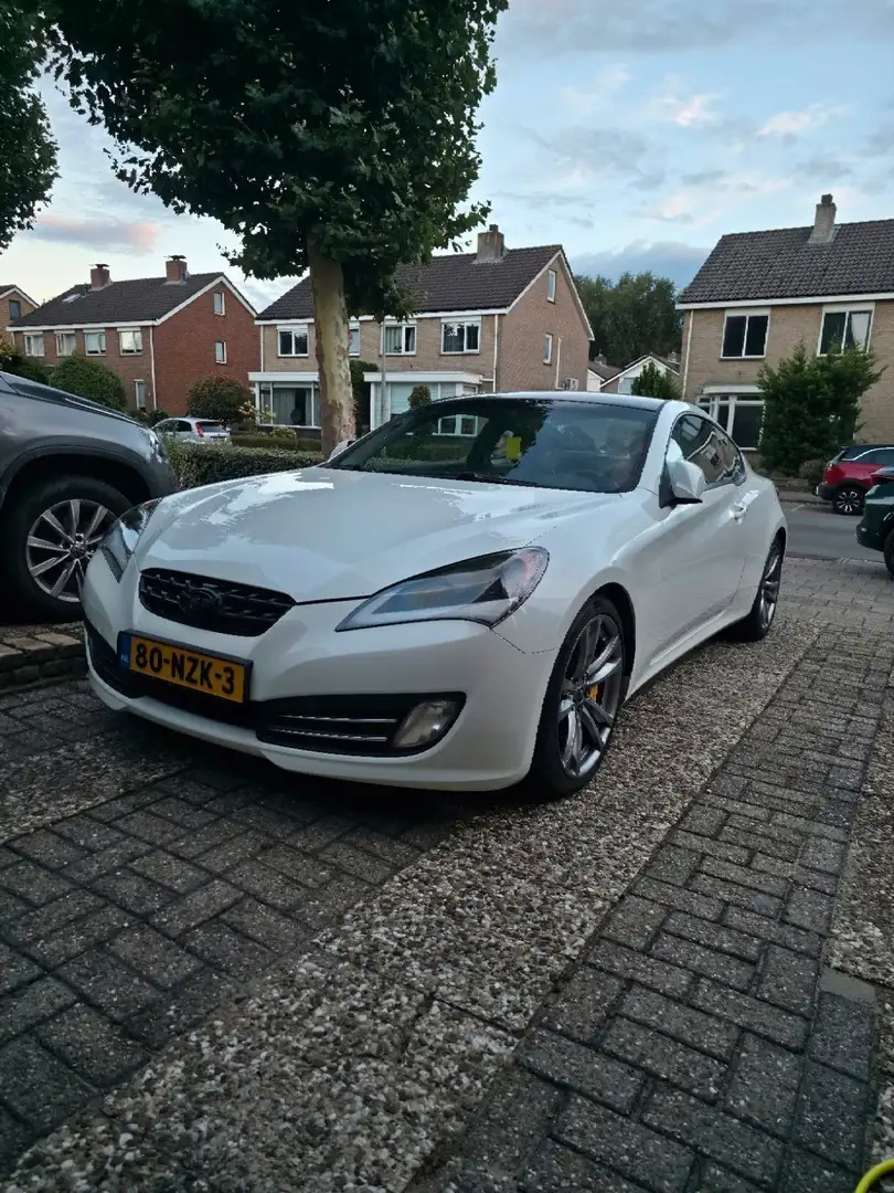 Hyundai Genesis Coupe 3.8 V6 automaat + onderhoudshistorie Blanco - 1
