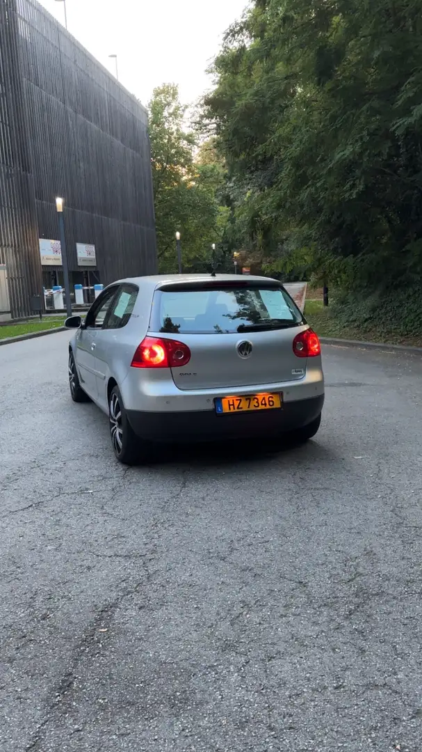 Volkswagen Golf 1.4 FSI Trendline - 2