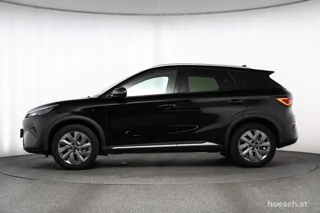 Byd Atto 3 view 3