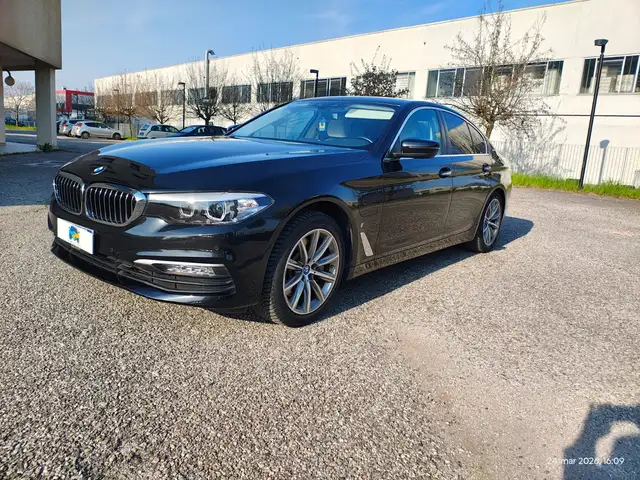 BMW 530 Serie 5 G30 2017 Berlina 530e Business auto
