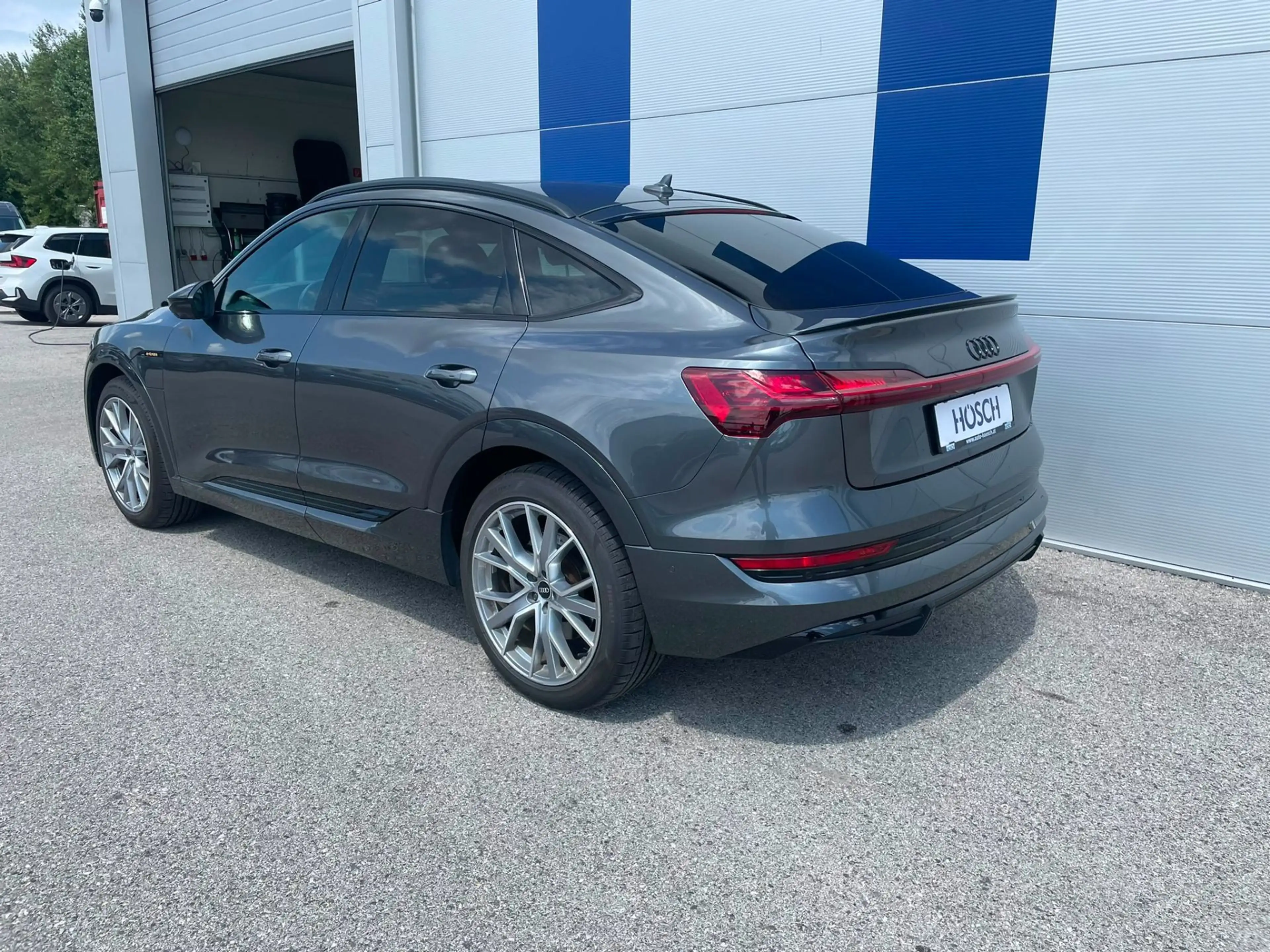 Audi e-tron SB 55 2xS-LINE PANO B&O TRAUMAUSSTATTUNG ++ — photo 5