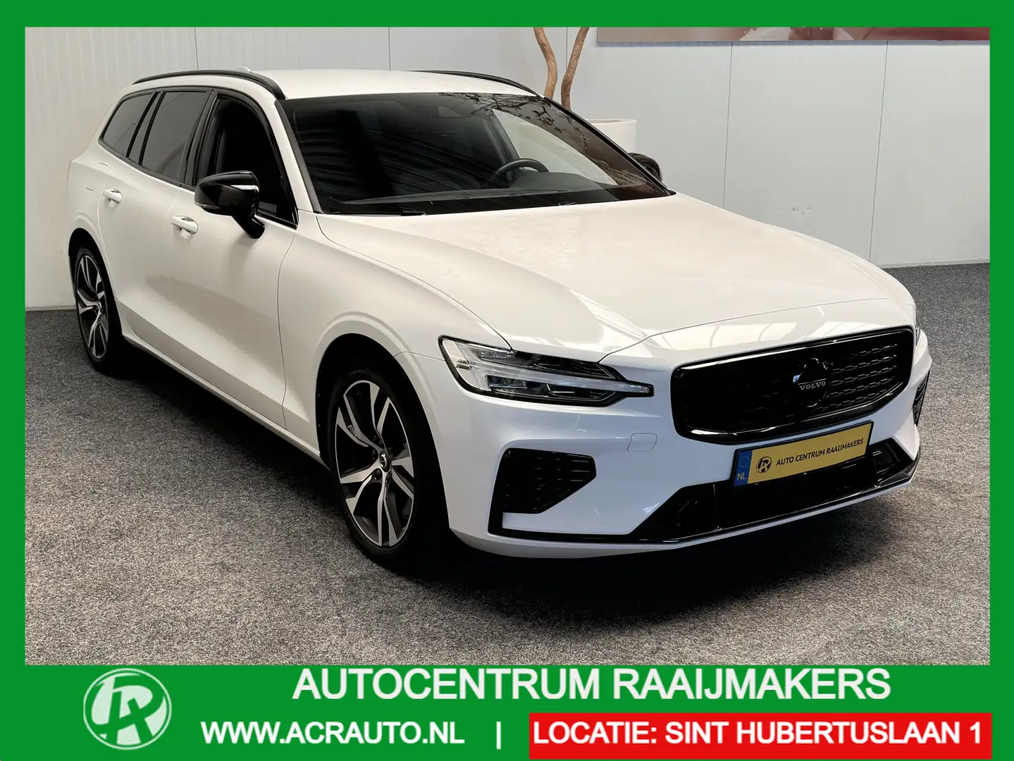 Volvo V60 2.0 T6 RECHARGE AWD R-DESIGN PHEV LEDER NAVIGATIE Wit - 1