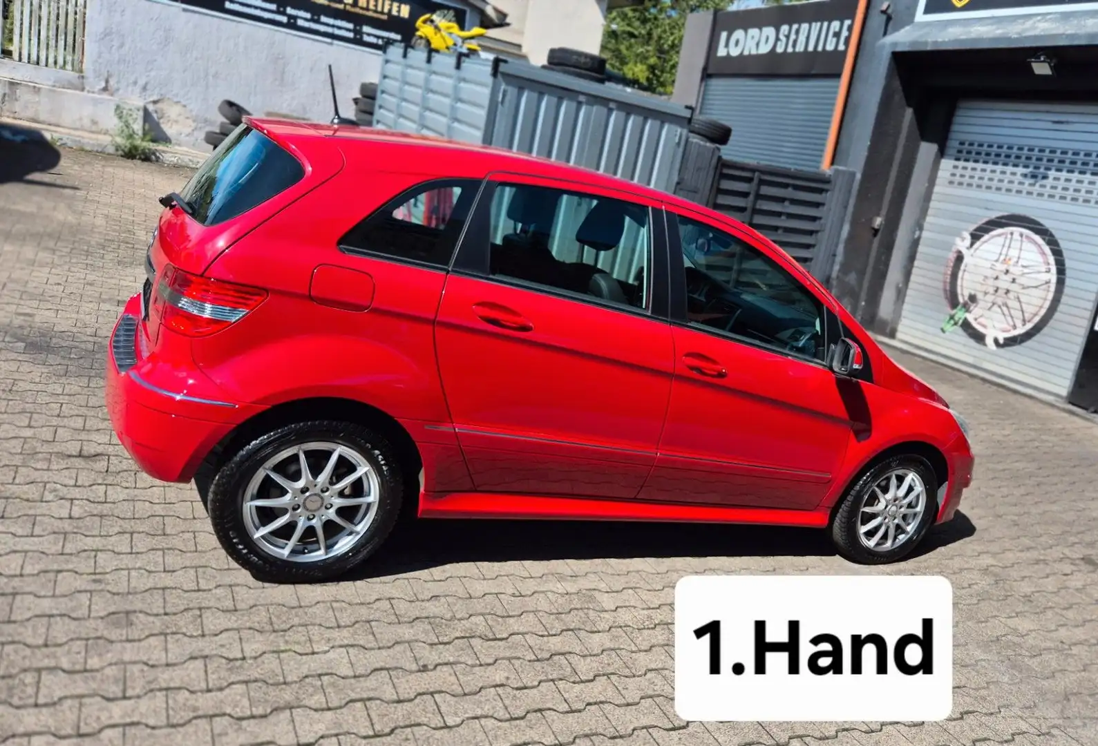 Mercedes-Benz B 200 1.Hand- Original 14Tkm -Sportpaket Rot - 2