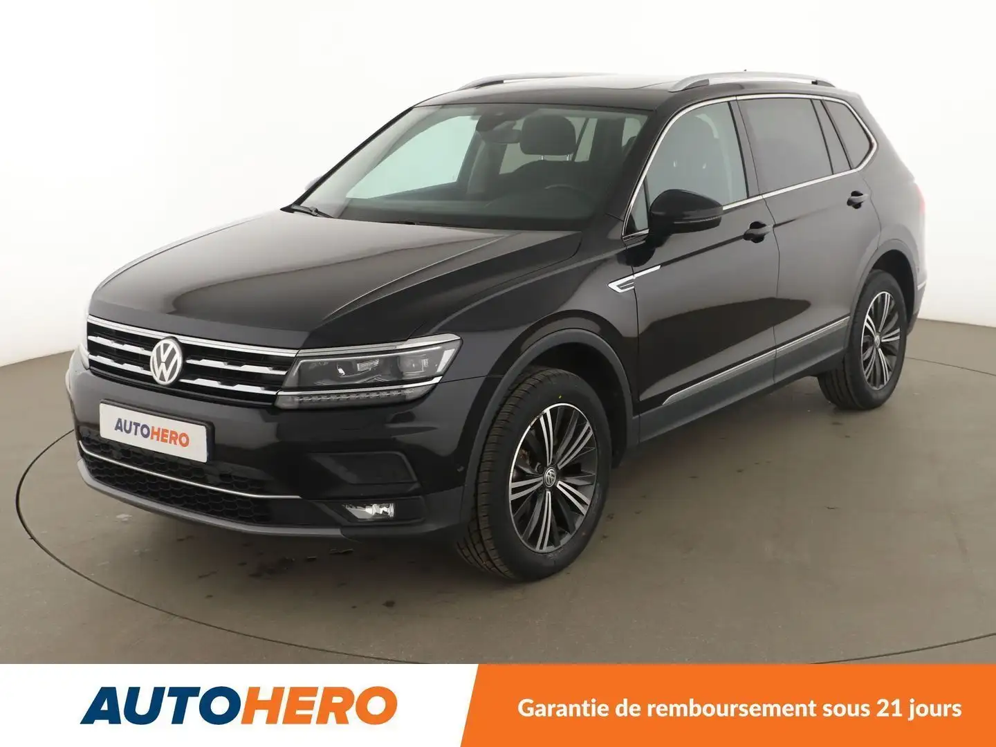 Volkswagen Tiguan Allspace 2.0 TDI Carat DSG7 Noir - 1