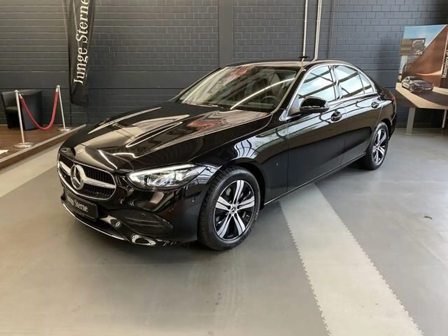 Mercedes-Benz C 180 C 180 Avantgarde Adv. LED MBUX 360° AHK Sitzh. Nero - 2
