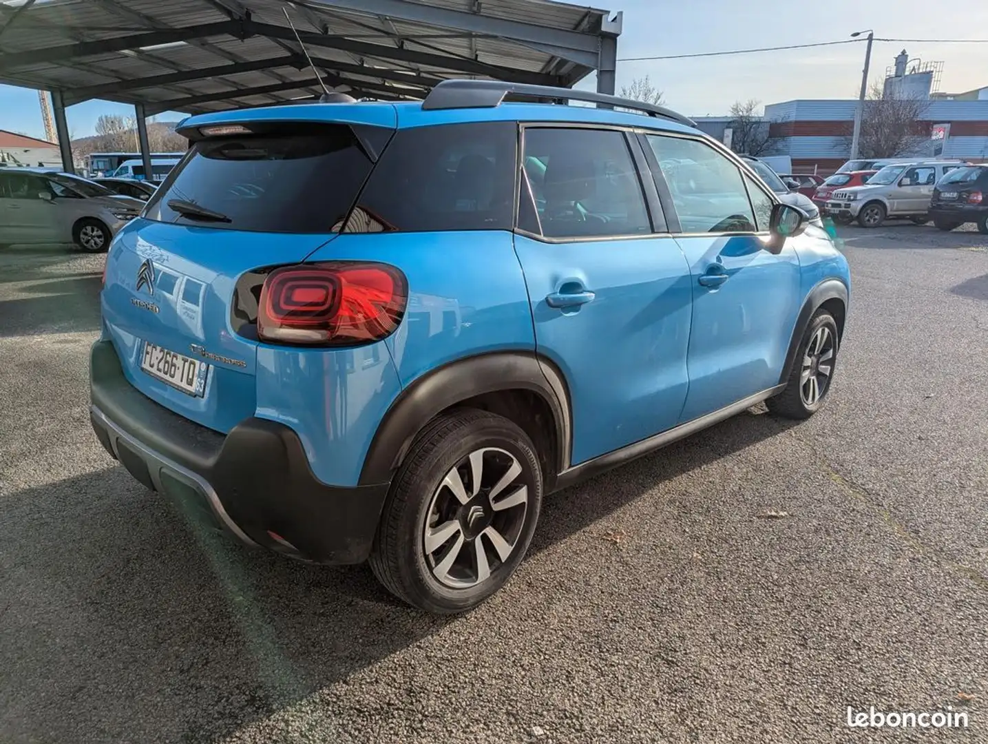 Citroen C3 Aircross 1.5 blue hdi 100 shine - 2