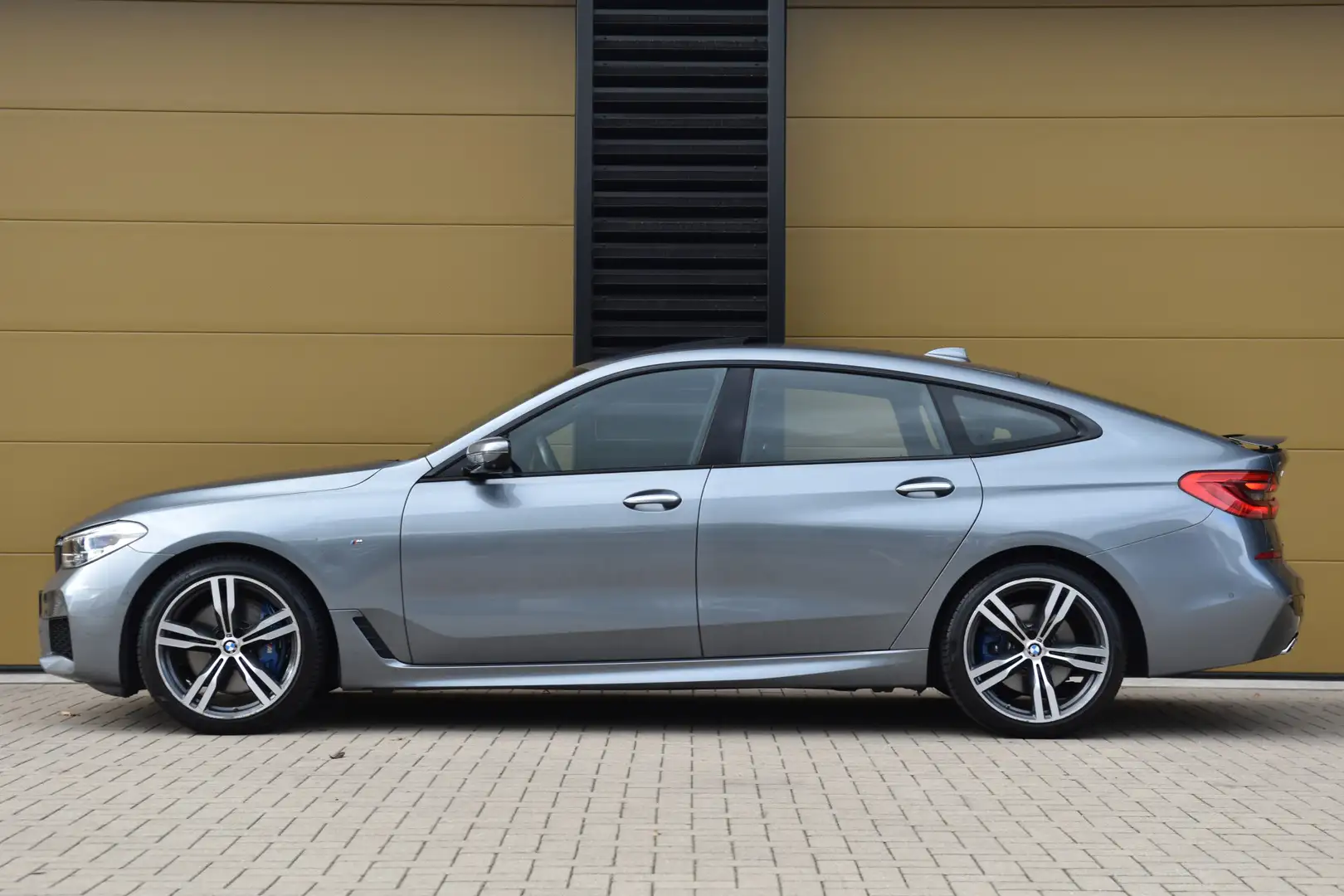 BMW 640 6-serie Gran Turismo 640i xDrive High Executive * Grijs - 2