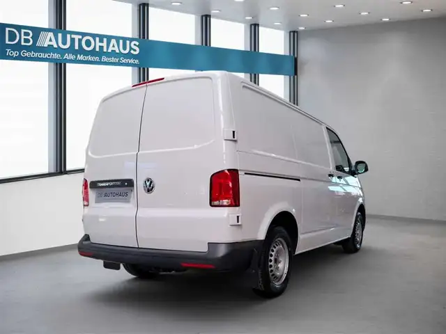 Volkswagen Unknown Model view 4