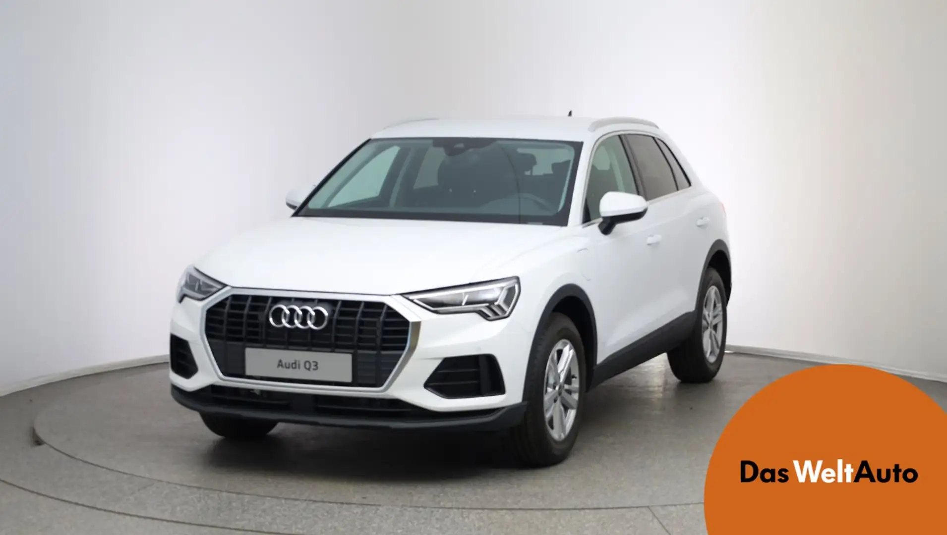 Audi Q3 e-tron 45 TFSI e Wit - 1