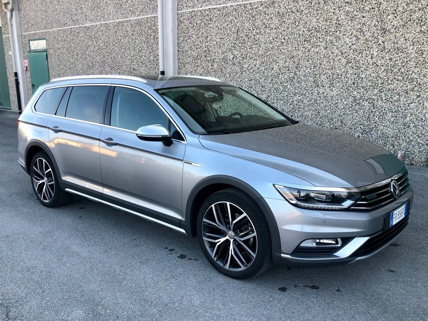 Volkswagen Passat Alltrack Passat Alltrack 2.0 tdi 4motion 190cv dsg 7m Gris - 1