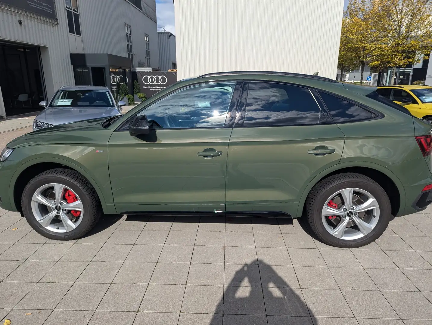 Audi Q5 Q5 Sportback 42424 Euro unter Neupreis 265 PS TFSI Grün - 2