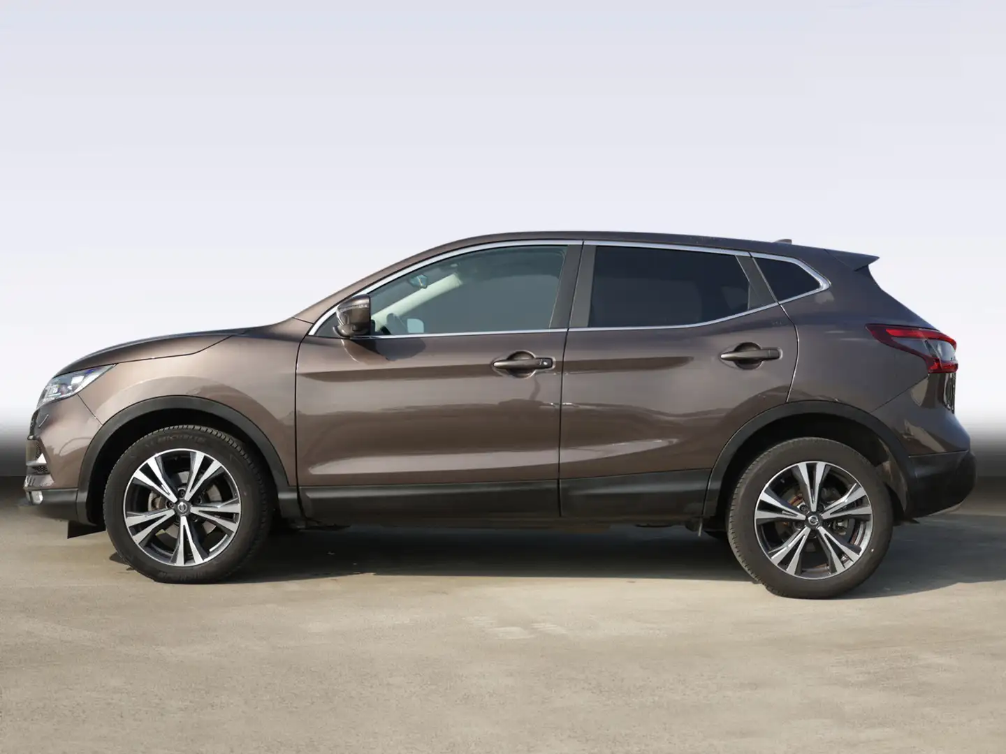 Nissan Qashqai 1.3 DIG-T DCT N-Connecta Navi+SHZ+PDC+Kamera Коричневый - 2