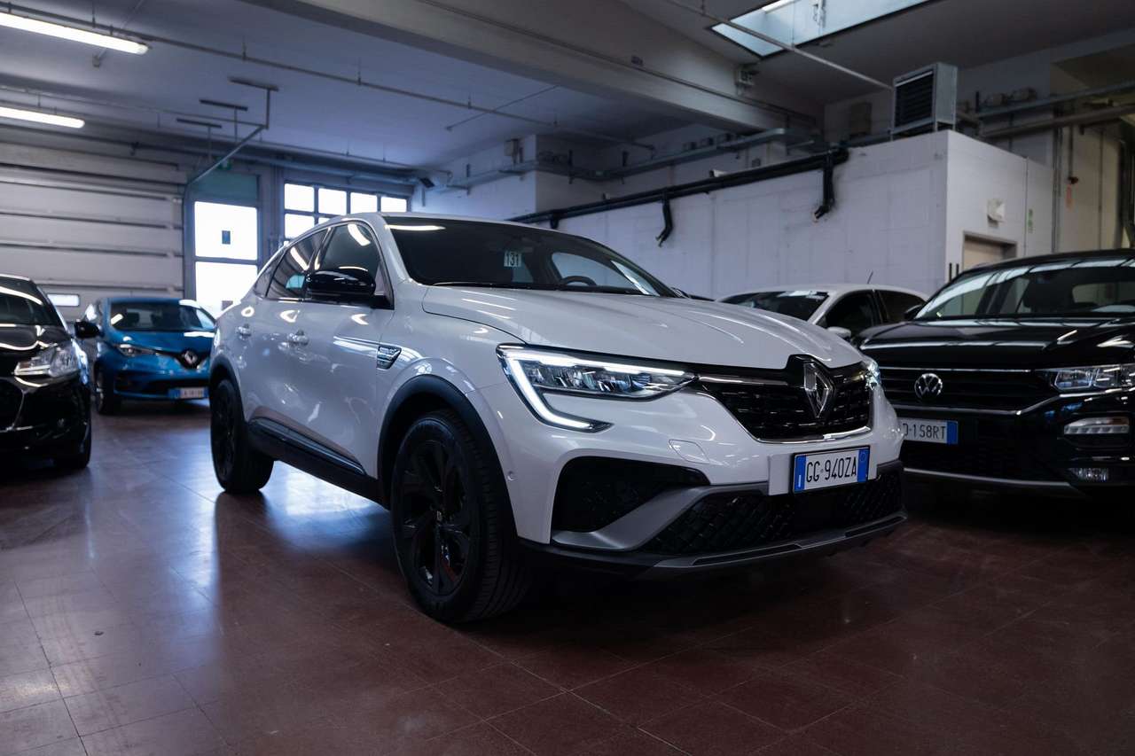 Renault Arkana 1.6 E-Tech hybrid R.S. Line 145cv