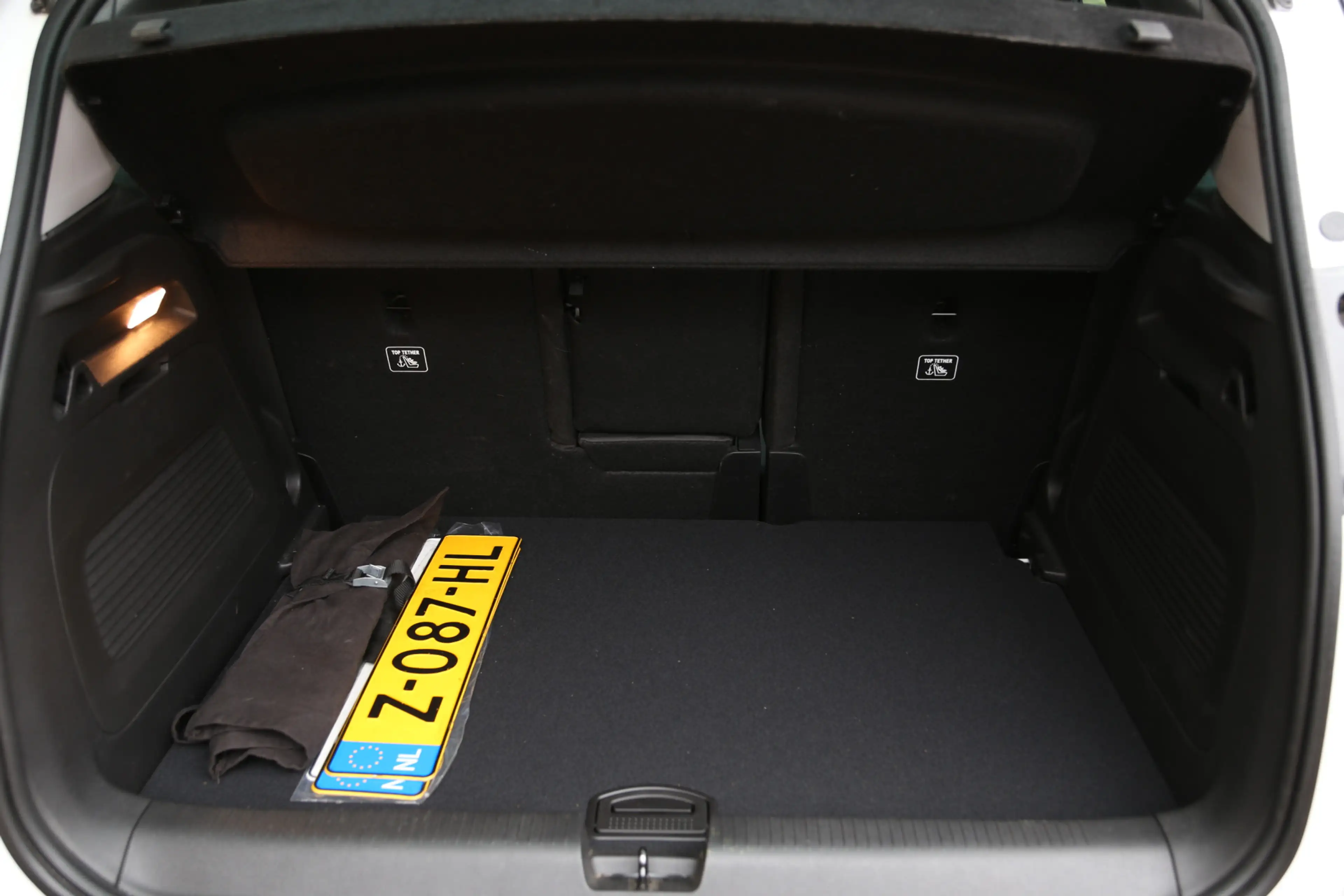 Opel Crossland 1.2 Turbo Elegance Navi Camera — photo 14