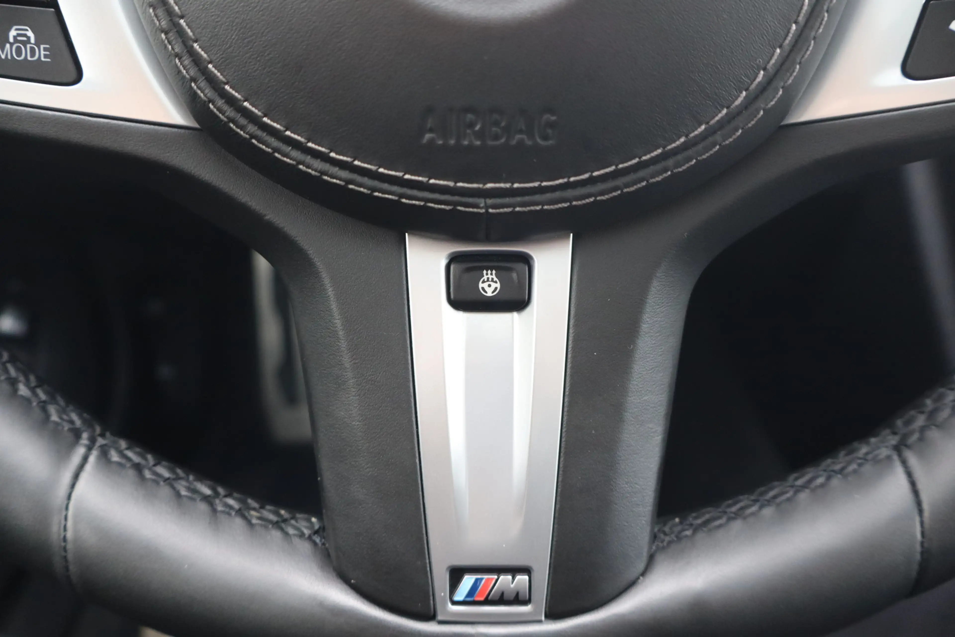 BMW 840 8-serie Gran Coupé 840i xDrive High Executive - NL — photo 26
