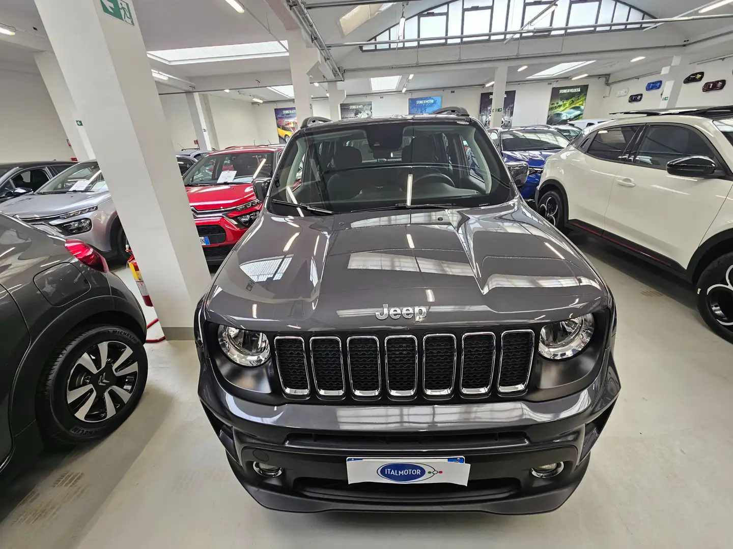 Jeep Renegade Renegade 1.0 t3 120cv Longitude 2wd Gris - 2