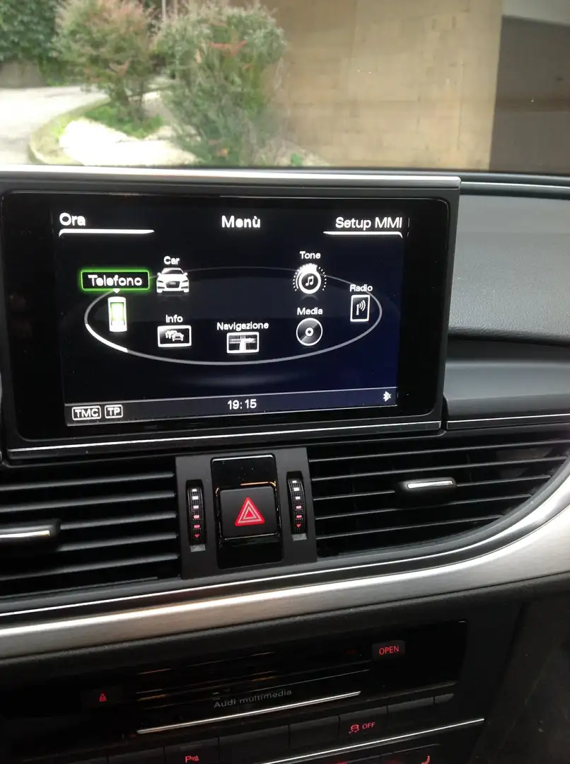 Audi S6 A6 IV 2011 Avant Avant 4.0 tfsi quattro s-tronic Černá - 2