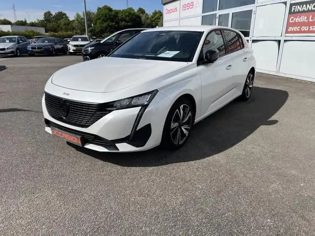 Peugeot 308 view 2