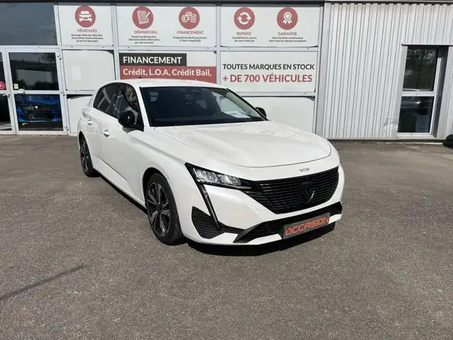 2022 Peugeot 308 in White for sale
