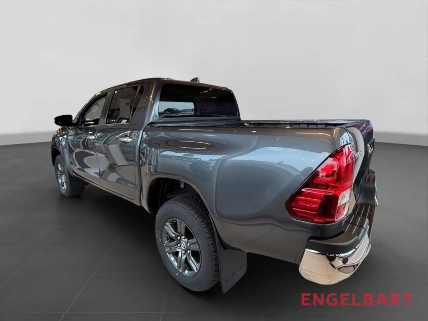 Toyota Hilux 2.4 D-4D Double Cab Comfort 4x4 Navi PDC V+H Grijs - 2