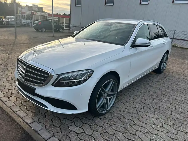 Mercedes-Benz C 400 FACELIFT EXCLUSIVE AUT+ACC+NAVI+MEMORY+PDC