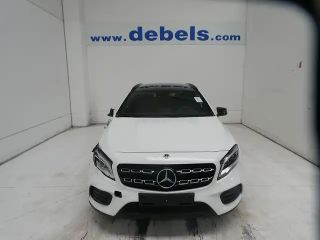 Mercedes-Benz GLA 200 200 D
