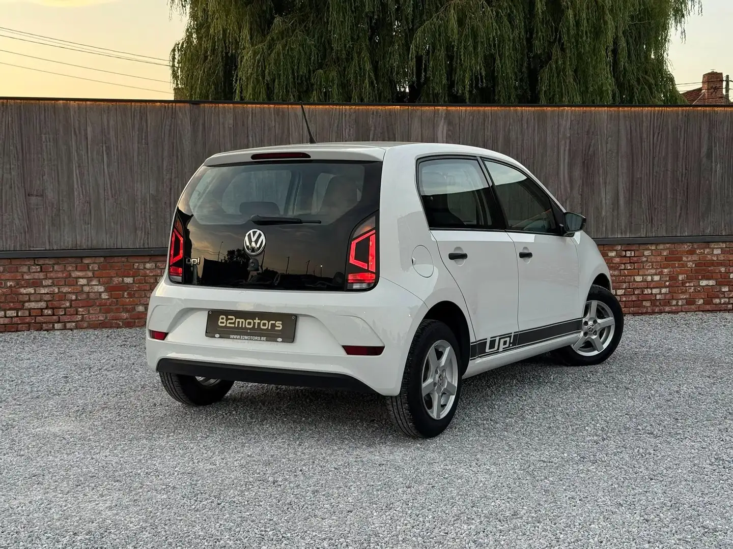 Volkswagen up! /2018/1.0i/airco/bluetooth/81000km/euro6b/alu velg Bianco - 2