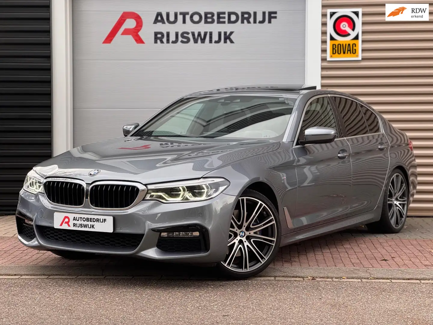 BMW 530 5-serie 530i High Executive Dak/Memory/Camera/HuD Gris - 1