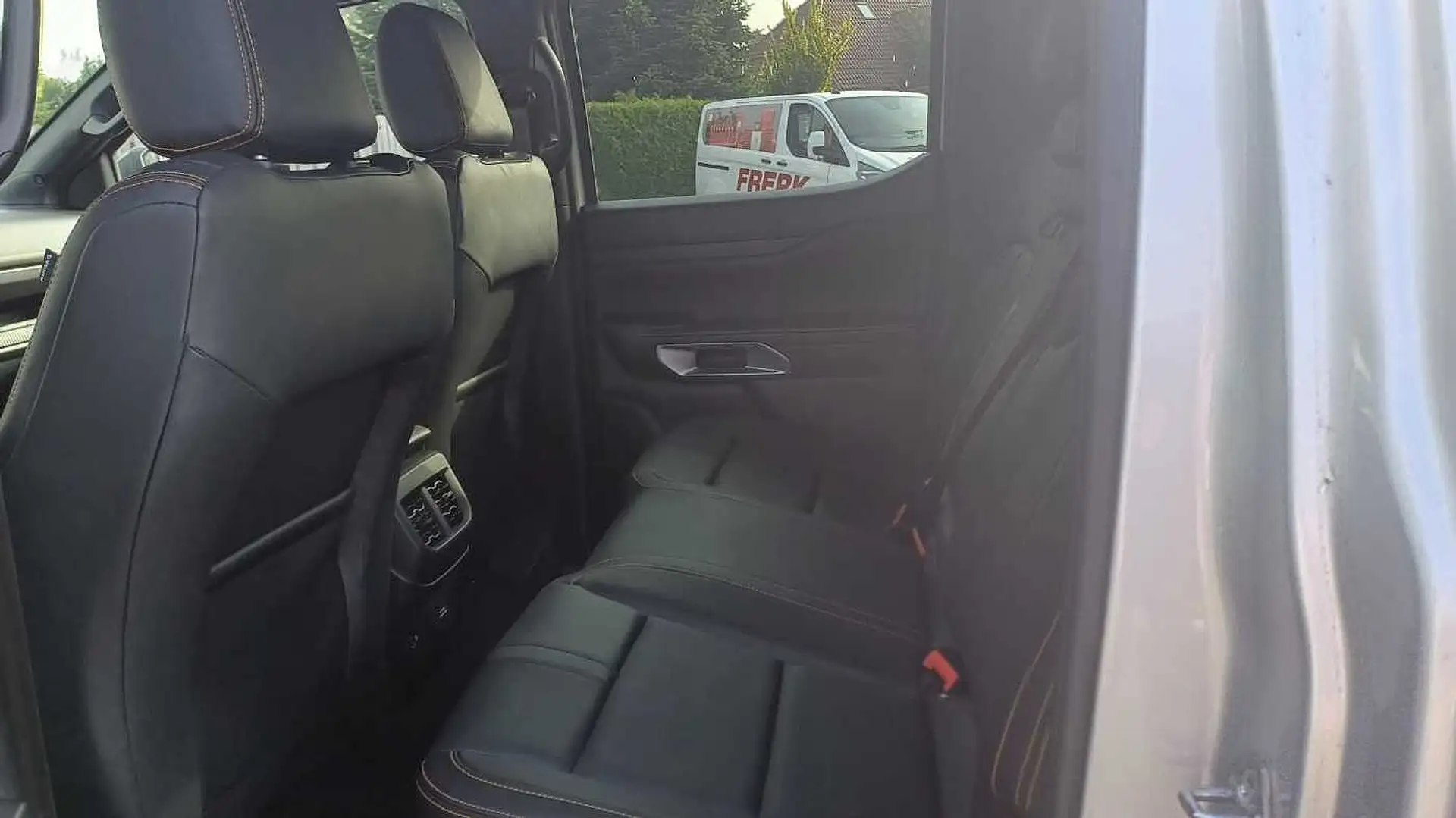 Ford Ranger 2,0 l EcoBlue Doppelkabine Autm. Wildtrak Argintiu - 2