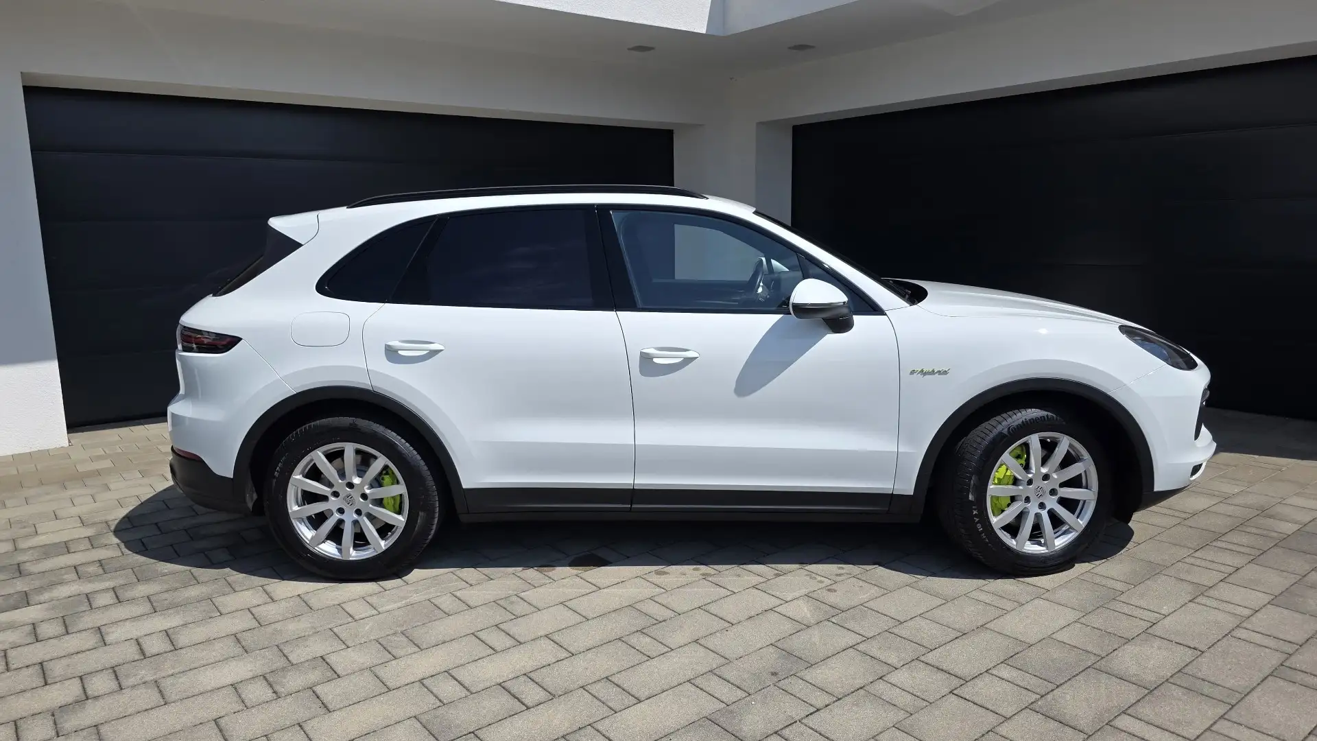 Porsche Cayenne Cayenne III E-Hybrid PHEV 17,9 kWh Aut. Weiß - 2