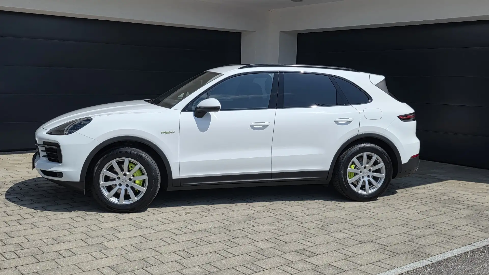 Porsche Cayenne Cayenne III E-Hybrid PHEV 17,9 kWh Aut. Weiß - 1
