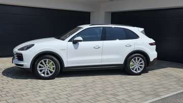 Cayenne III E-Hybrid PHEV 17,9 kWh Aut.