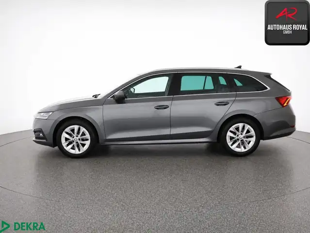 Skoda Octavia view 2