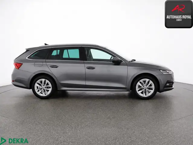 Skoda Octavia view 6