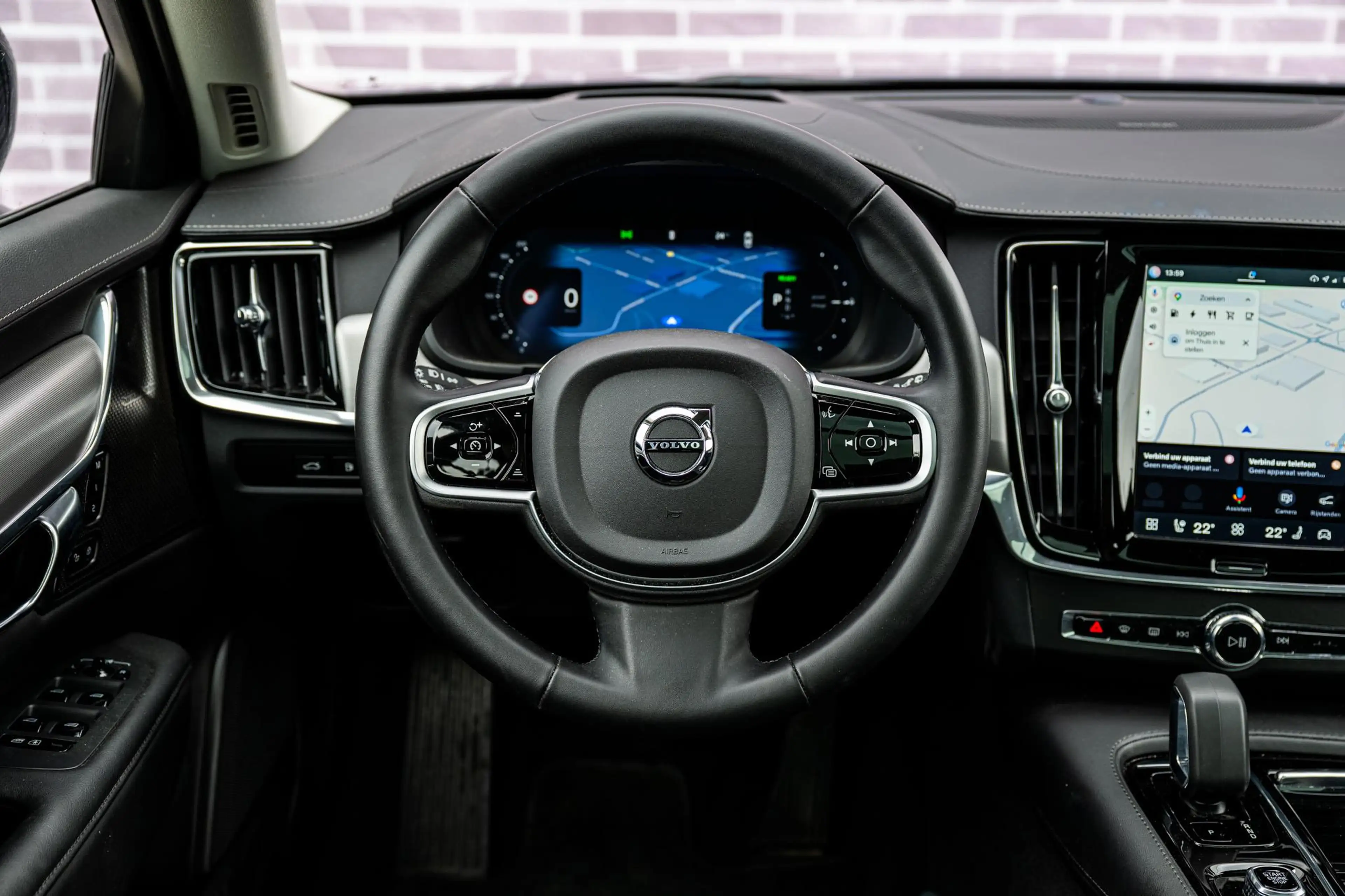 Volvo V90 2.0 T8 Plug-in hybrid AWD Ultra Dark | 360 Graden — photo 3