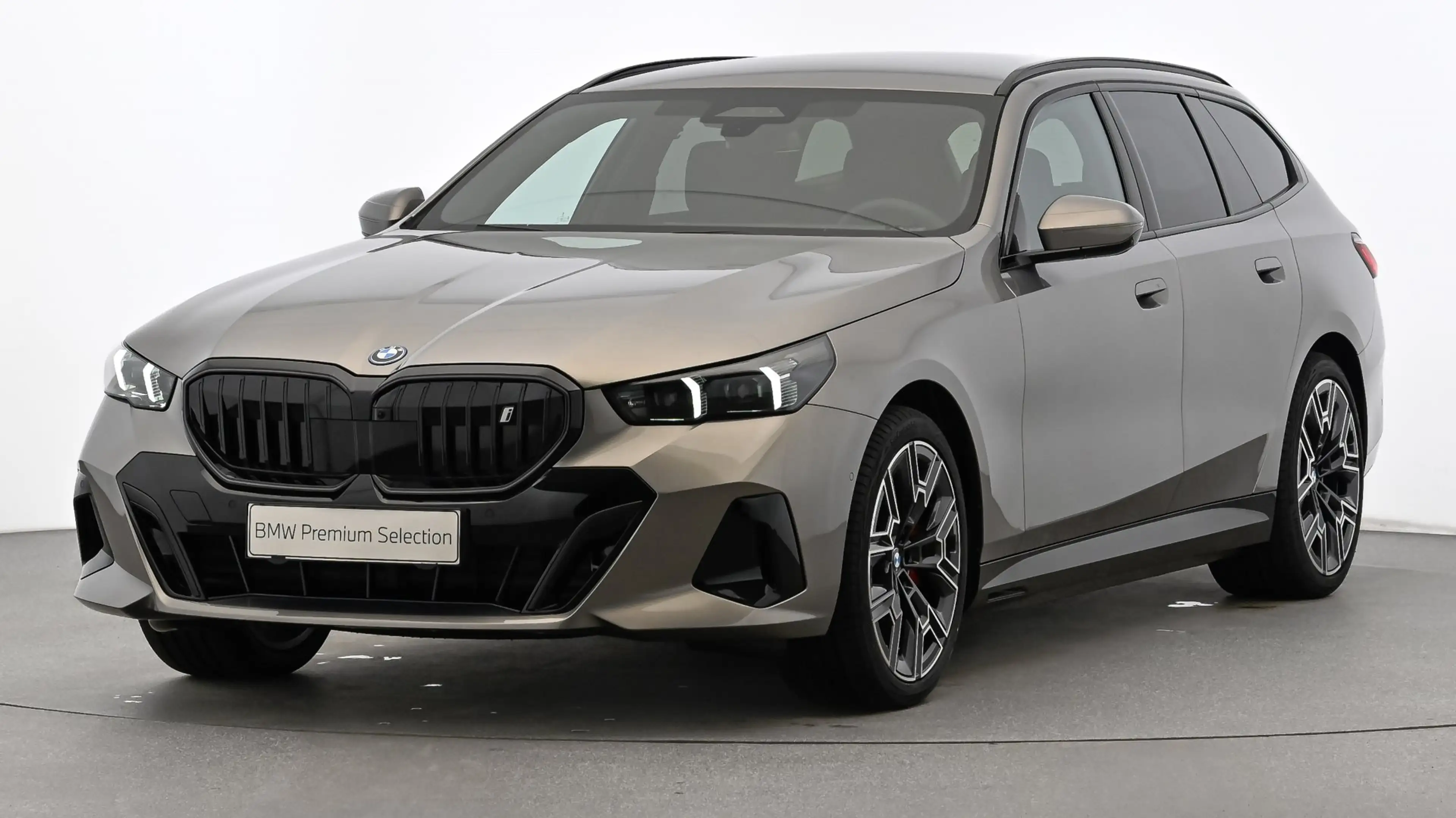 BMW i5 xDrive40 — photo 6