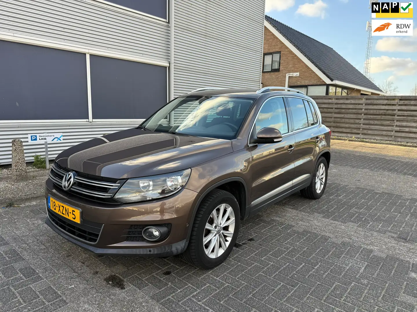 Volkswagen Tiguan 1.4 TSI Sport&Style NAV.+ Clima Bj:2012 NAP! Barna - 1